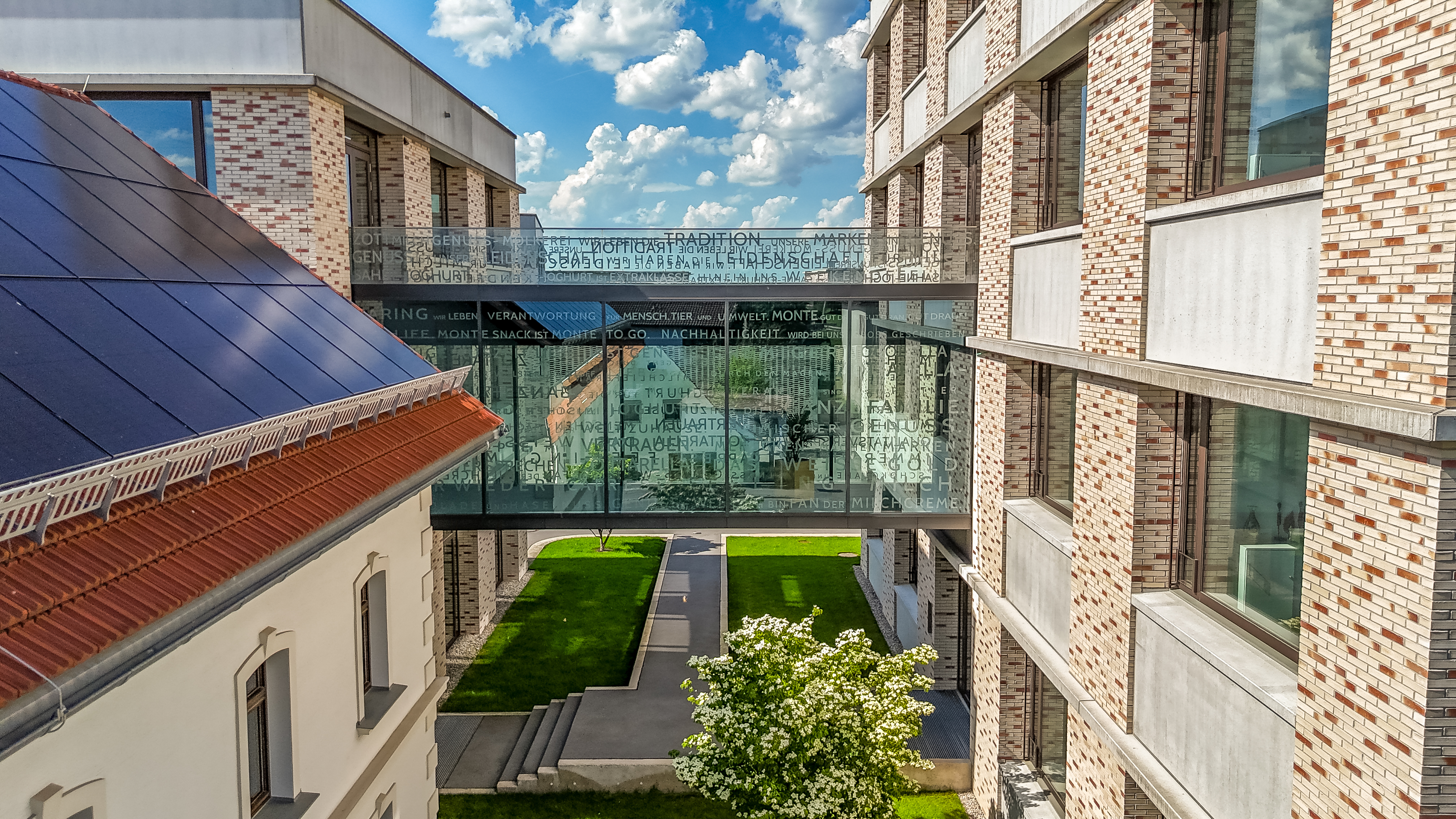 Installation and glass replacement involving Heavydrive systems at Zott's headquarters in Mertingen.