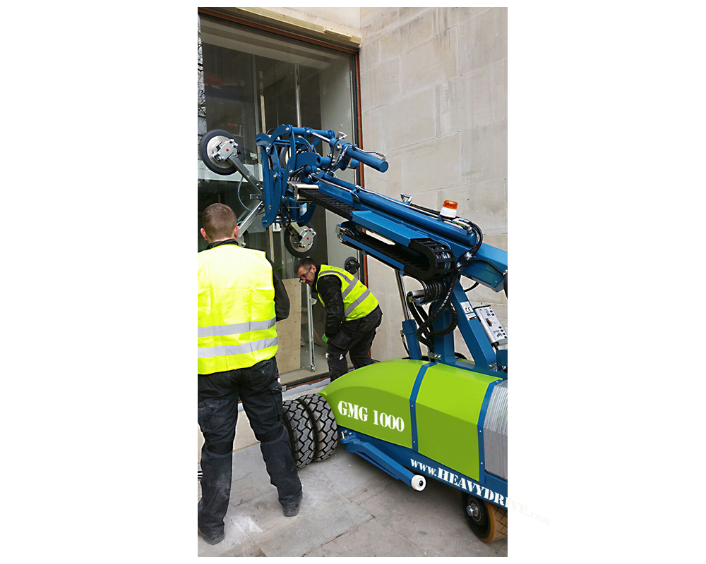 GMG M 1000 - Power Glass Crawler with a capacity of 1000kg | GMG M 1000 - Power Glass Crawler with a capacity of 1000kg
