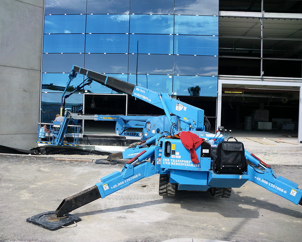 MRK 126.0 assembly crane with a capacity of 2.98 tonnes | MRK 126.0 assembly crane with a capacity of 2.98 tonnes