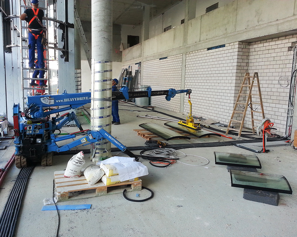MRK 55.0 assembly crane with a capacity of 1.0 tonnes | MRK 55.0 assembly crane with a capacity of 1.0 tonnes