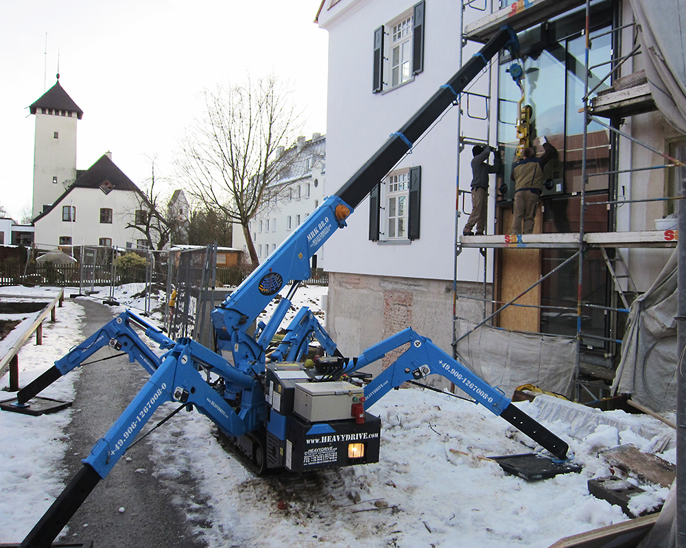 MRK 88.0 assembly crane with a capacity of 2.9 tonnes | MRK 88.0 assembly crane with a capacity of 2.9 tonnes
